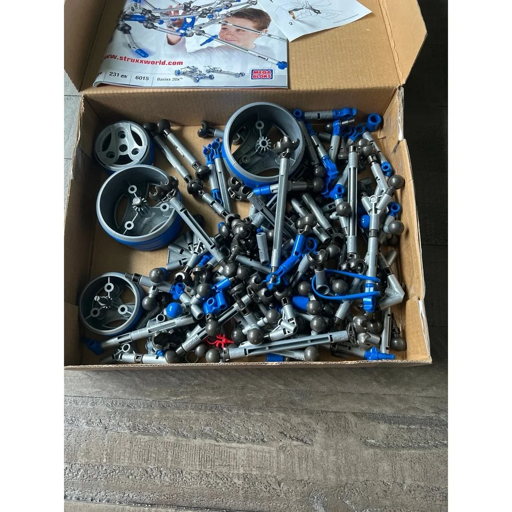 MEGA BLOKS STRUXX 234 piece set-age 8 & up‎ #6015